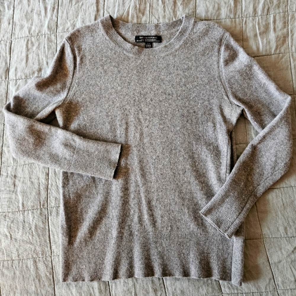 Banana Republic sweater